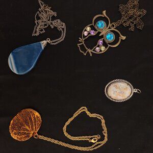 Boho chic jewelry and stone pendants